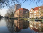Het blok aan de Jozef Israëlskade met het Okura hotel op de achtergrond.
<br/>
Gert-Jan Lobbes, 2016-12-19